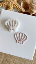Load image into Gallery viewer, Shell Clay Cutter