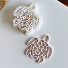 Load image into Gallery viewer, Turtle String Clay Cutter (Papel Picado)