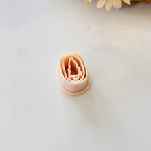 Load image into Gallery viewer, Pine Stud Clay Cutter