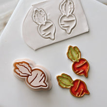 Load image into Gallery viewer, Beet/Radish Clay Cutter