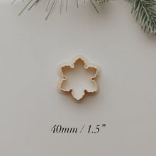 Load image into Gallery viewer, Snowflake Plain Clay Cutter