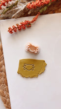 Load image into Gallery viewer, Itsy Bitsy Clay Cutter