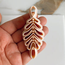 Load image into Gallery viewer, Laminaria Clay Cutter | Large Version