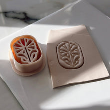 Load image into Gallery viewer, Party Clay Cutter