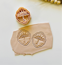 Load image into Gallery viewer, Umbrella Clay Cutter