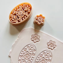 Load image into Gallery viewer, Oviya Clay Cutter