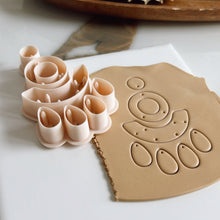 Load image into Gallery viewer, Atmósfera Clay Cutter | Large Version