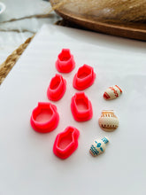 Load image into Gallery viewer, Pots Clay Cutters
