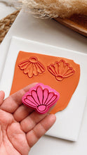 Load image into Gallery viewer, Sasha Flower Clay Cutter