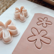 Load image into Gallery viewer, Duo Flower Clay Cutter
