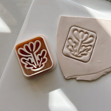 Load image into Gallery viewer, Lotus Flower Clay Cutter
