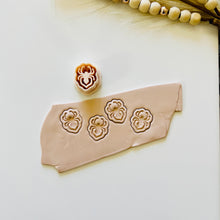 Load image into Gallery viewer, Little Spider Clay Cutter