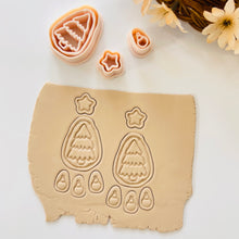 Load image into Gallery viewer, Winter Pine Clay Cutter