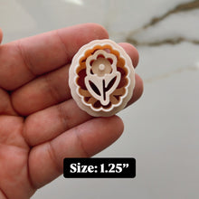 Load image into Gallery viewer, Floresilla Clay Cutter