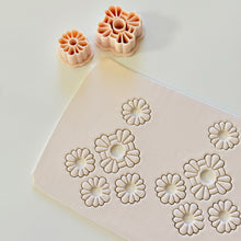 Load image into Gallery viewer, Ayla Clay Cutter