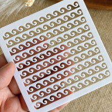 Load image into Gallery viewer, Sea Waves 3D Stencil