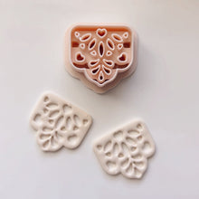 Load image into Gallery viewer, Papel picado 2 Clay Cutter