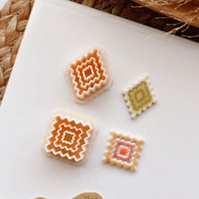 Load image into Gallery viewer, Solana Clay Cutter