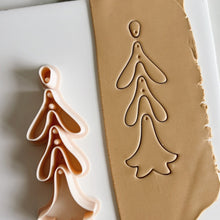 Load image into Gallery viewer, Long Flower Clay Cutter | Large Version