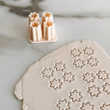 Load image into Gallery viewer, Mini Nut multi clay cutter