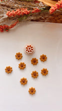 Load image into Gallery viewer, Florecita Clay Cutter