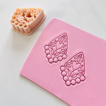 Load image into Gallery viewer, Valentina Clay Cutter