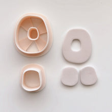 Load image into Gallery viewer, Organic Bell Clay Cutter Set