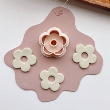 Load image into Gallery viewer, Flower Pink Clay Cutter