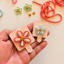 Load image into Gallery viewer, Flower Loop Maker 1” | Polymer Clay Flower Tool
