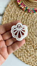 Load image into Gallery viewer, Lunari Bow Clay Earrings Cutter