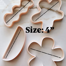 Load image into Gallery viewer, Earring Card Holder Clay Cutters