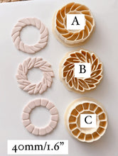 Load image into Gallery viewer, Crowns Clay Cutter