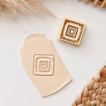 Load image into Gallery viewer, Portal Rug Clay Cutter