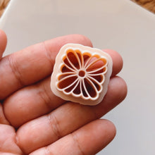 Load image into Gallery viewer, Squarie clay cutters