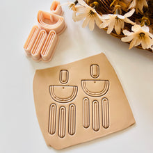 Load image into Gallery viewer, Indira Clay Cutter | Large Version