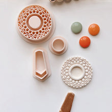 Load image into Gallery viewer, Indi Mirror Clay Cutter Set