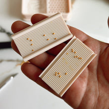 Load image into Gallery viewer, Micro Beads Roller 1mm For Polymer Clay