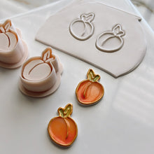 Load image into Gallery viewer, Peaches Clay Cutter Set