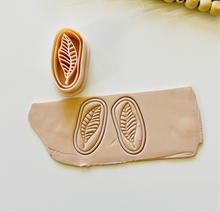 Load image into Gallery viewer, Sweet Autumn Clay Cutter