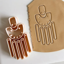 Load image into Gallery viewer, Raffia Clay Cutter | Large Version