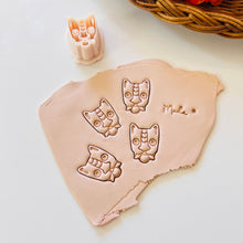 Load image into Gallery viewer, Alebrije Jaguar Clay Cutter