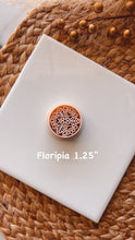 Load image into Gallery viewer, Floripia clay cutter