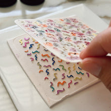 Load image into Gallery viewer, Serpentine 3D stencil