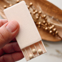 Load image into Gallery viewer, Bead Roller For Polymer Clay