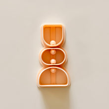 Load image into Gallery viewer, Granate Clay Cutter