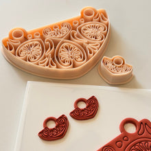 Load image into Gallery viewer, Nereida | Necklace & Earring Clay Cutter Set