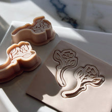 Load image into Gallery viewer, Dahlia Flower Clay Cutter Set