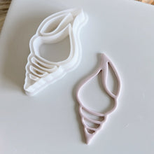 Load image into Gallery viewer, Spiral Clay Cutter