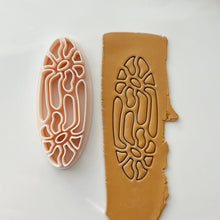 Load image into Gallery viewer, Sister Flowers Barrettes Clay Cutter