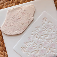 Load image into Gallery viewer, Autumn Leaf Stencil